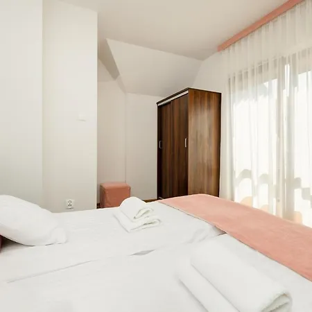 Ewita Apartman