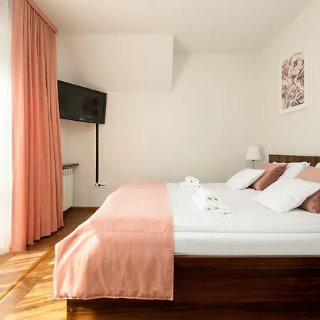 Ewita Apartment